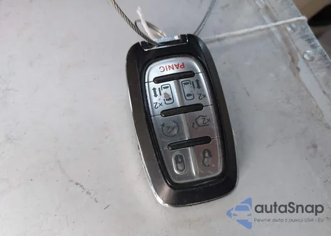 2020 Chrysler Pacifica Touring L из США, поврежденный, VIN 2C4RC1BG7LR130253